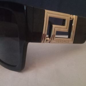 💥💥AUTHENTIC VERSACE SUNGLASSES